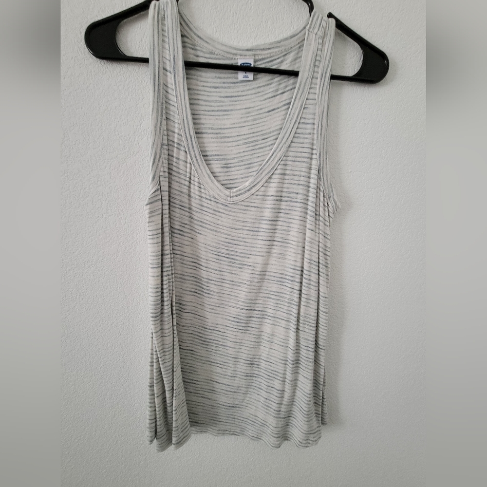 Womens casual sleevless top